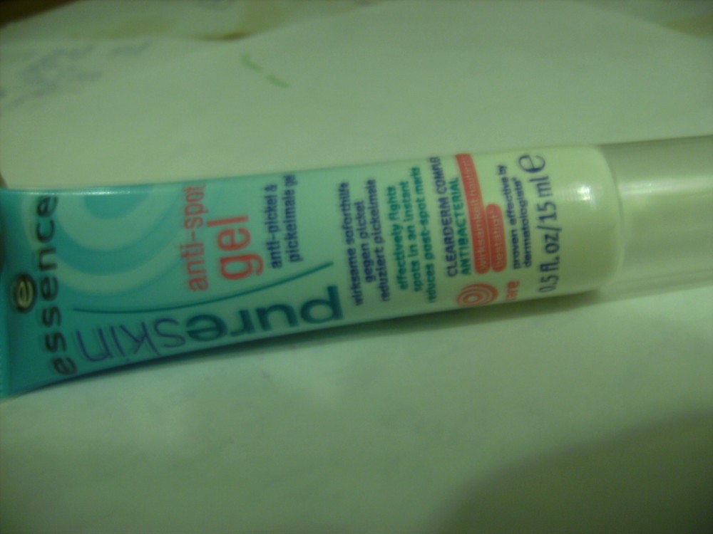 Anti- Spot gel essence